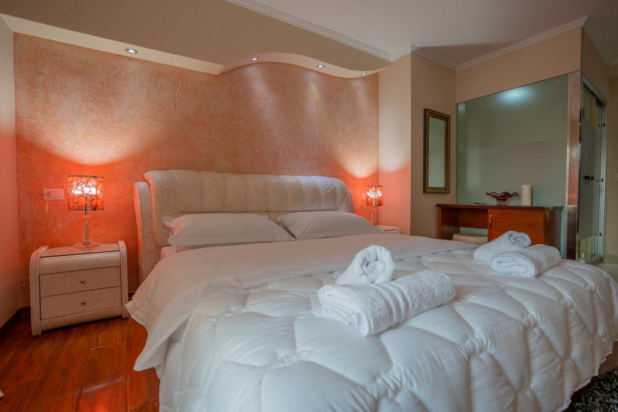 Hotel Carmen Shkodër 외부 사진